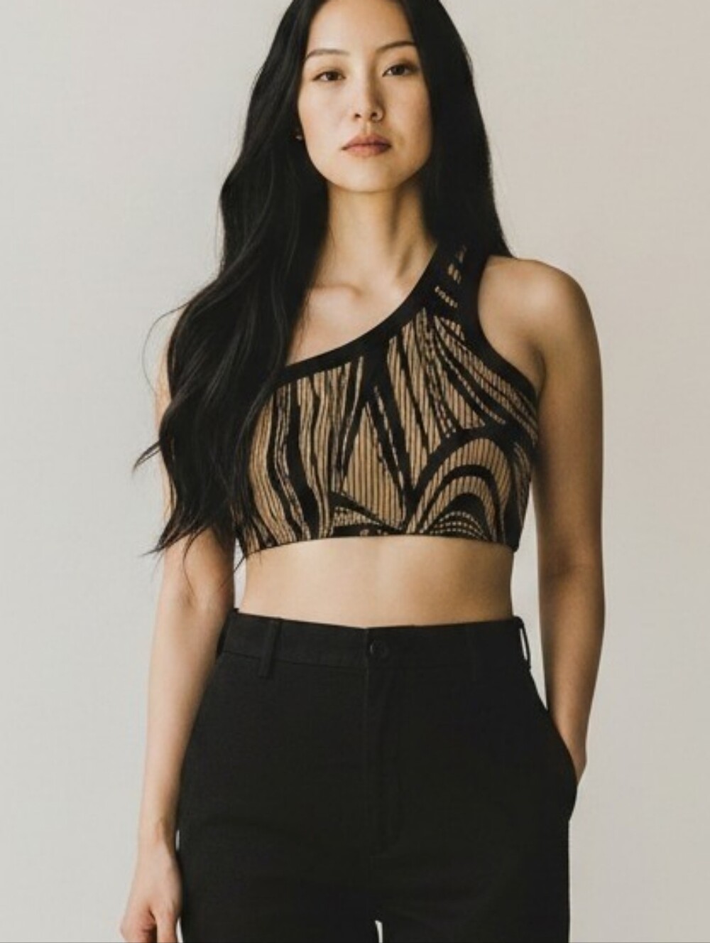NWT SAGE One-Shoulder Black and Tan Patterned Active Crop Top Size Large